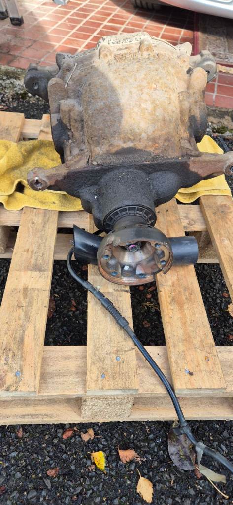 Mustang GT rear axle differential 