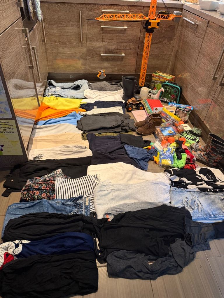 Car boot bundle job lot ideal for resellers