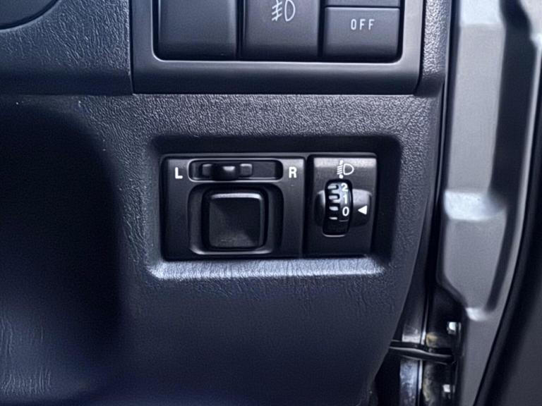  Suzuki Jimny 1.3 JLX+ 3dr Petrol Manual