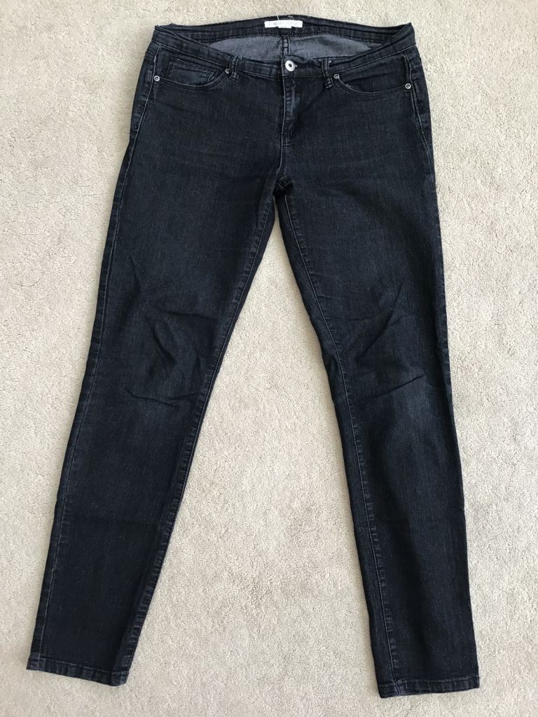 ‘Forever 21’ Ladies Black Denim Skinny Jeans, UK 16