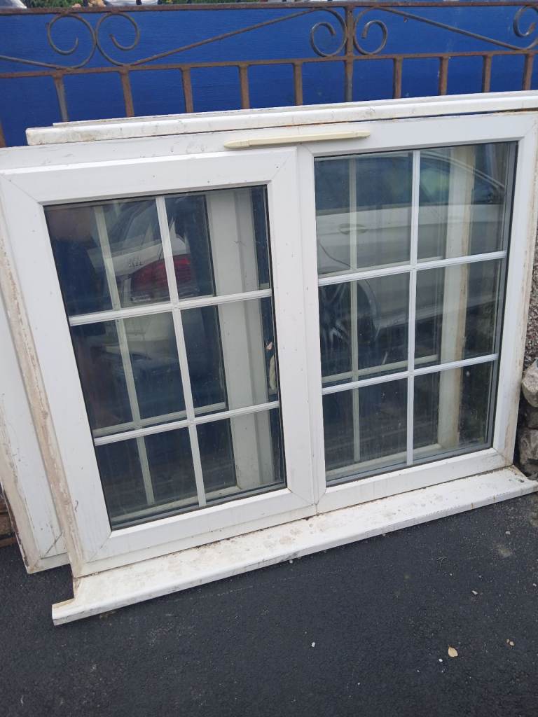 2 xWhite Double Glazed Window – Used, Fair Condition