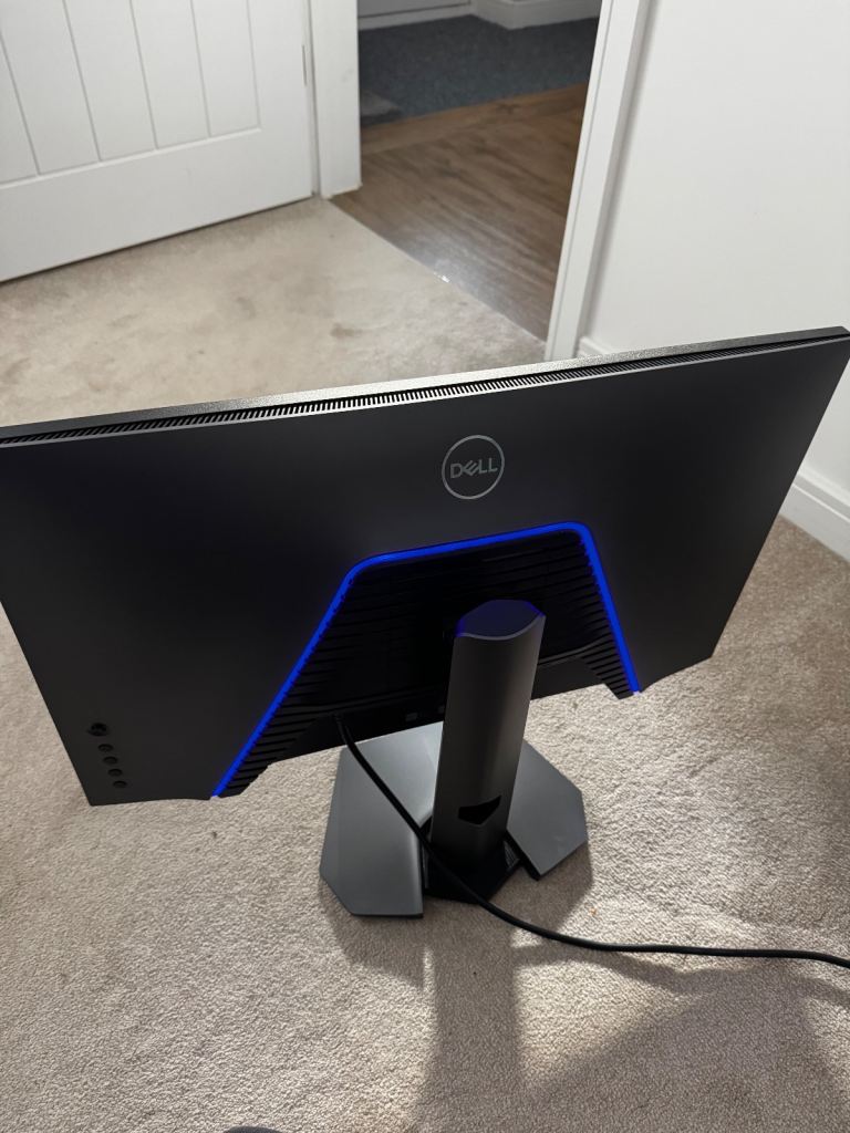 DELL S2721DGF 27” QHD 165Hz Gaming Monitor — Excellent Condition