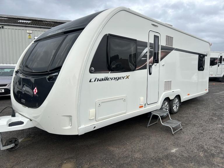 Swift Challenger X835 / 4 BERTH - TWIN AXLE 2022