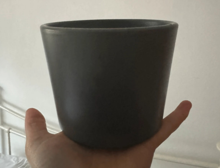 Dark grey charcoal plant pot