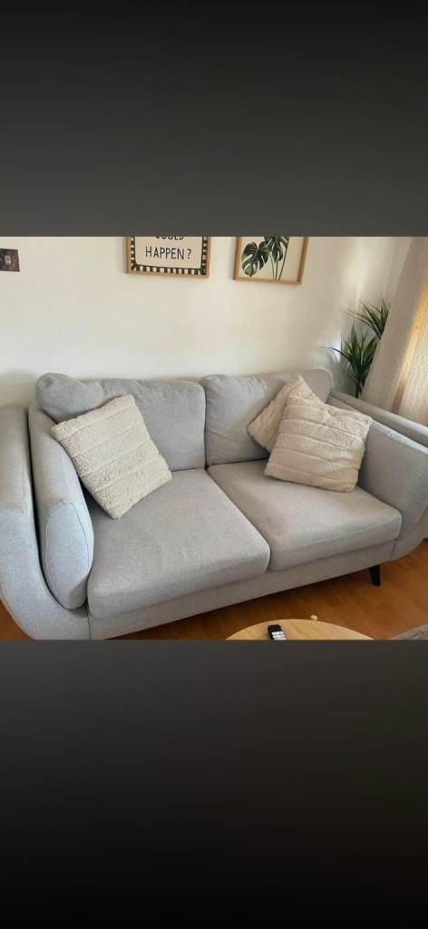 1x2 seater sofa & 1x chair