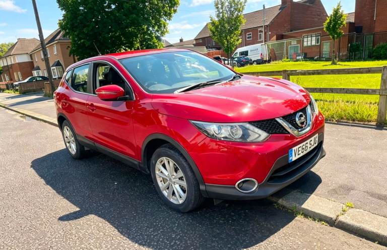 Nissan, QASHQAI 1.5 DIESEL £20 TAX, Hatchback, 2016, Manual, 1461 (cc), 5 doors