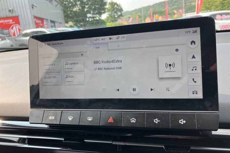 2025 MG MG4 150kW Trophy EV Long Range 64kWh 5dr Auto HATCHBACK ELECTRIC Automatic