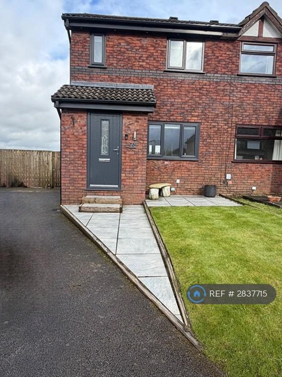 2 bedroom house in Warwick Road, Manchester, M26 (2 bed) (#2837715)