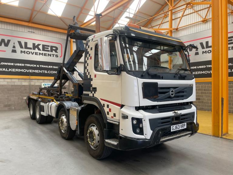 VOLVO FMX 460 EURO 5 DRAWBAR SPEC 8X4 HOOKLOADER - 2013 - GJ63 VRP