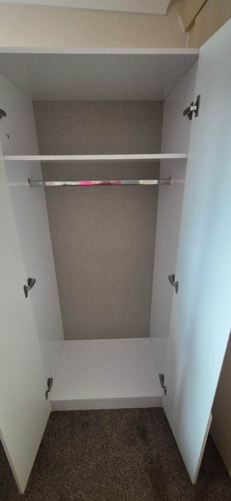 Triple high gloss wardrobe with mirror