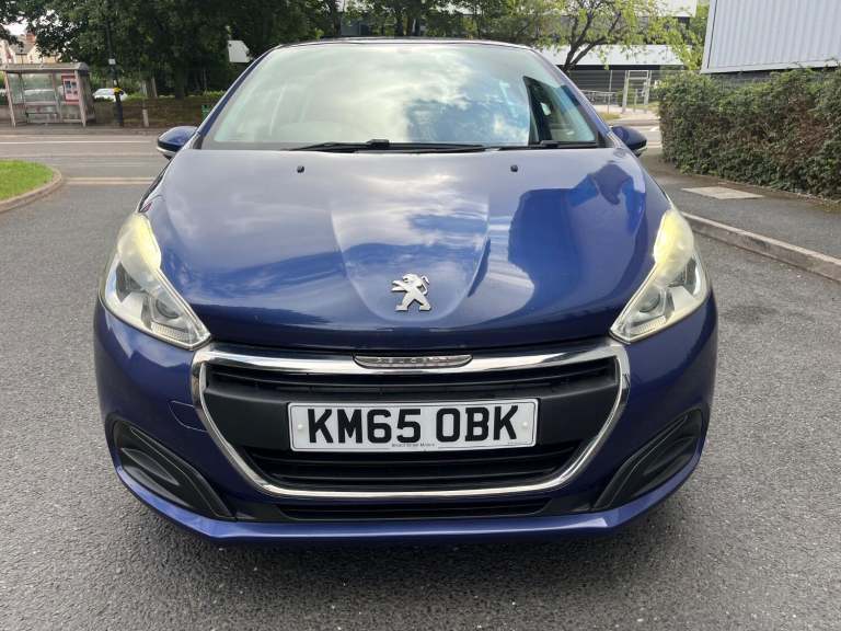 PEUGEOT 208 1.2 PureTech Active 2015