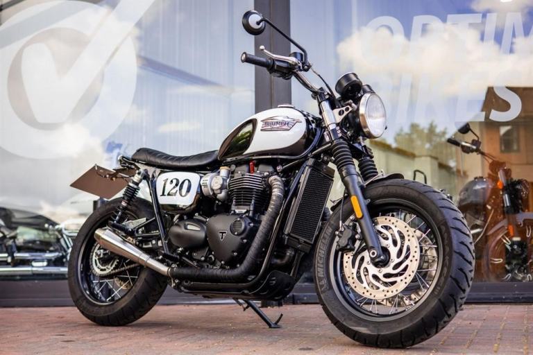 Triumph Bonneville T120 Black DOWN & OUT CUSTOMS BUILD ! STUNNING