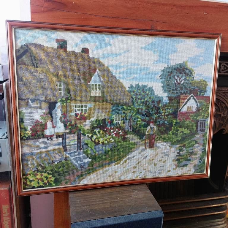 Heavy Vintage Framed Wool Tapestry Thatched Cottage Picture 