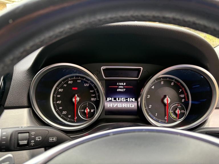 2017 Mercedes-Benz GLE GLE 500 e 4MATIC AMG Line Estate Petrol/electric Automatic