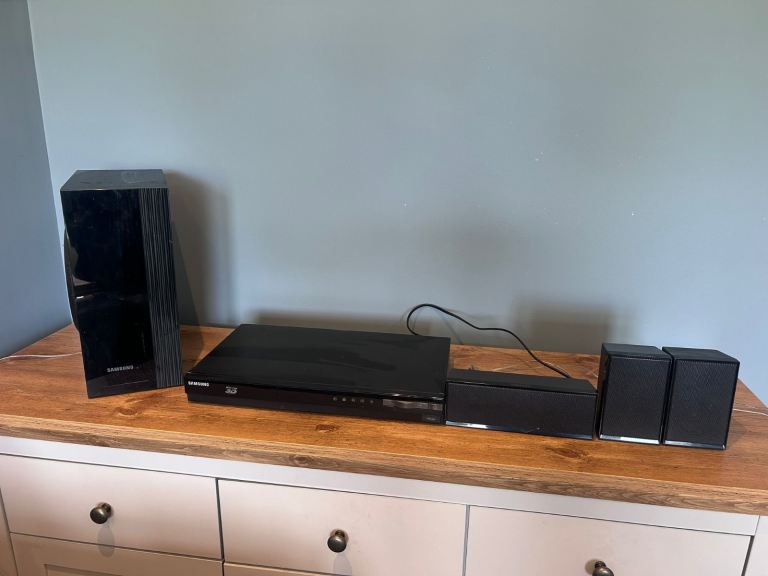 Samsung surround sound