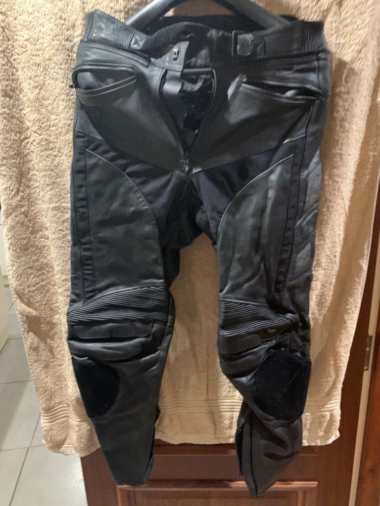 Triumph leather motorcycle trousers gents (36"w)