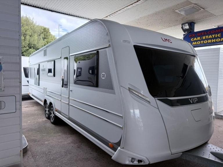 2022 LMC Exquisite 685 VIP 5 Berth fixed island bed