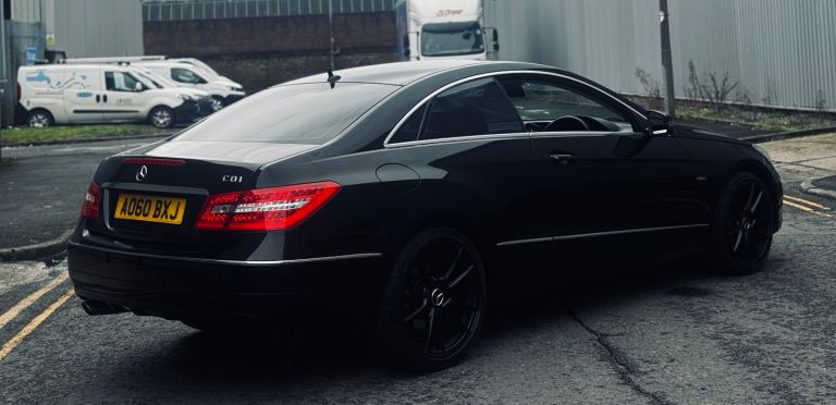 Mercedes-Benz, E CLASS, Coupe, 2010, Semi-Auto, 2143 (cc), 2 doors