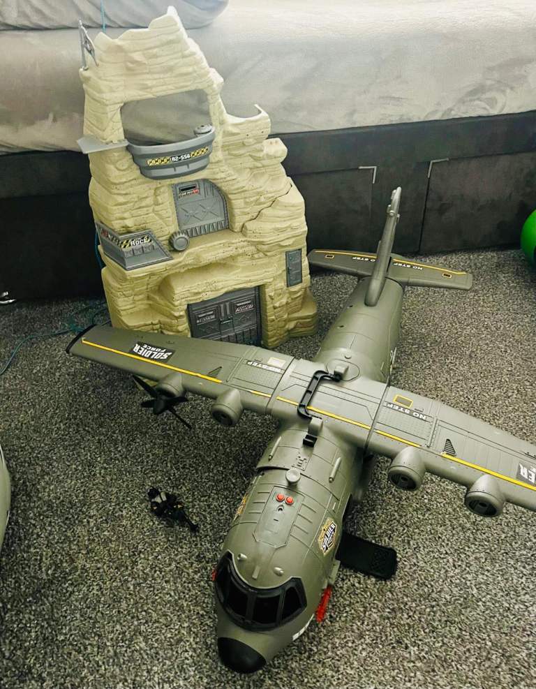 Army toys