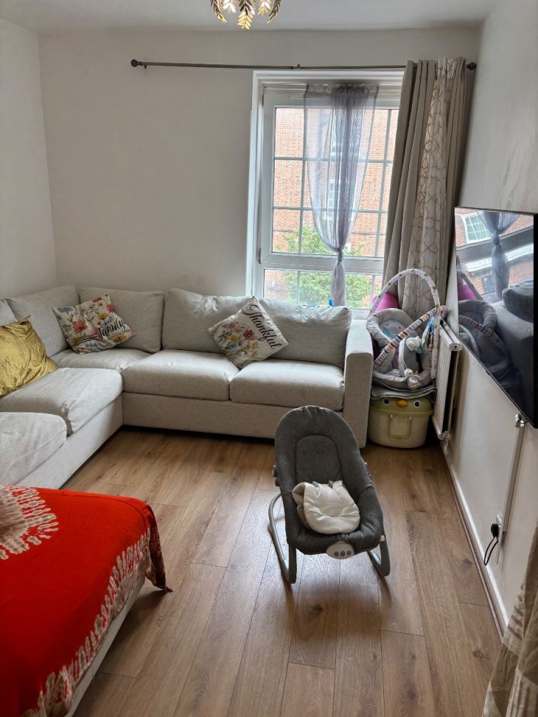 1 Bedroom Flat in Stockwell, Lambeth – Looking for 2/3 Mutual Exchange