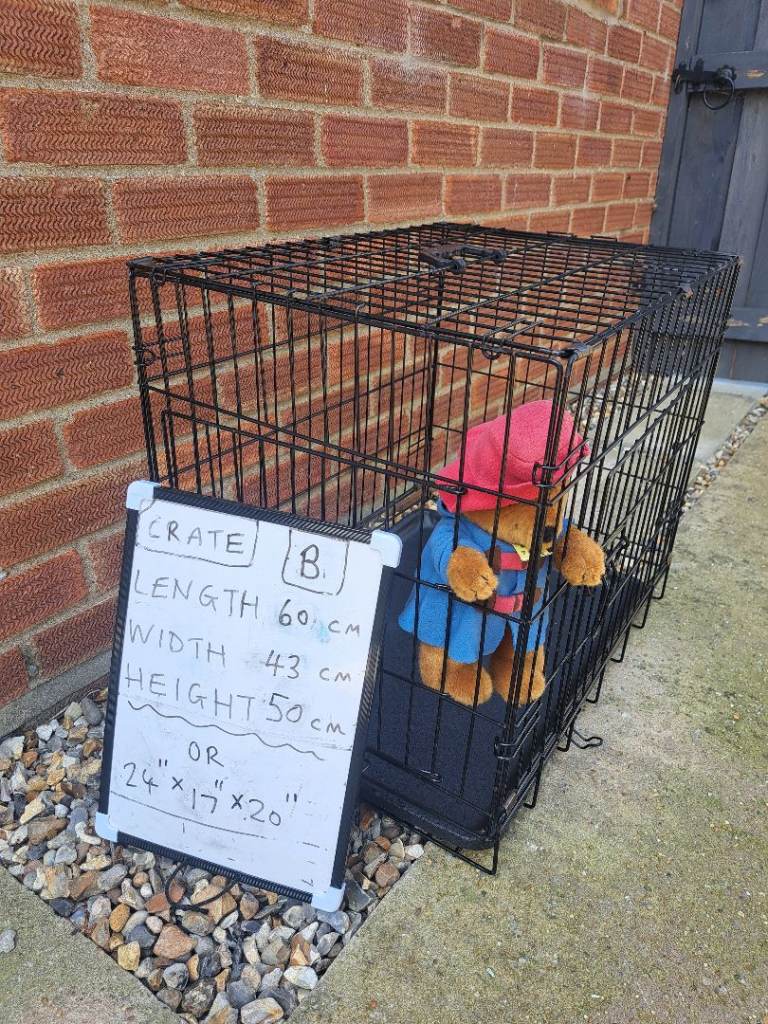 Doggy puppy cage crate 