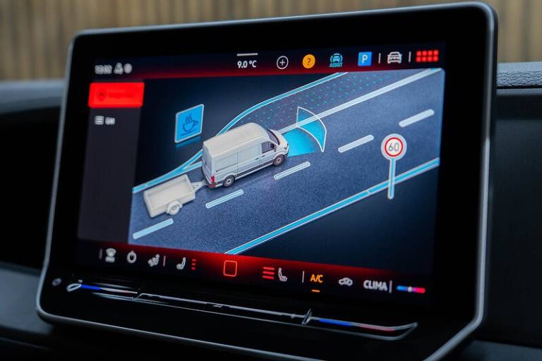  MAN TGE 3.180 Panel Van Lion Xc 4x4 Panel Van Diesel Automatic