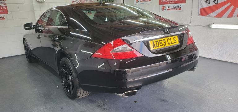 Mercedes-Benz CLS 350 cdi grand edition leather/sunroof black alloys 2010
