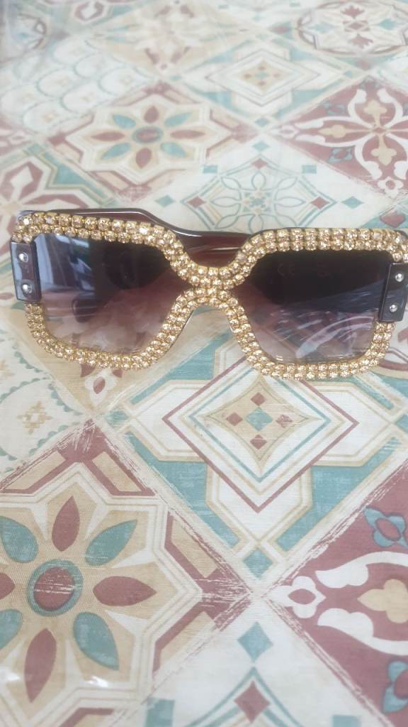 Womans Sunglasses