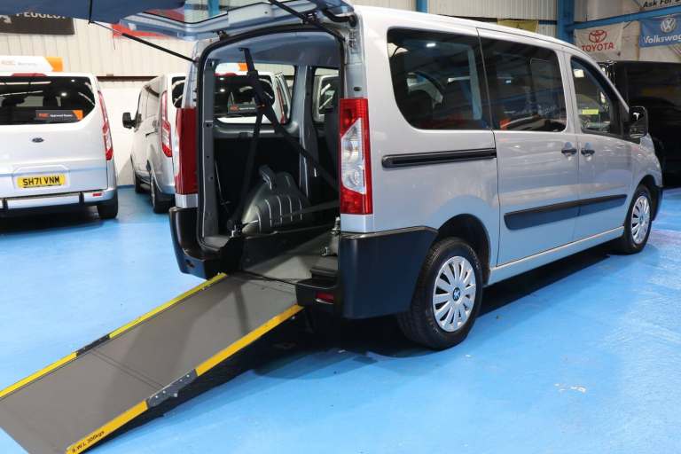 2016 Peugeot Expert Tepee Wheelchair Accessible WAV Vehicle 5 seats MPV Diesel Manual