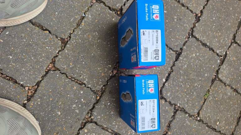 Honda civic 2009 type s brake pads
