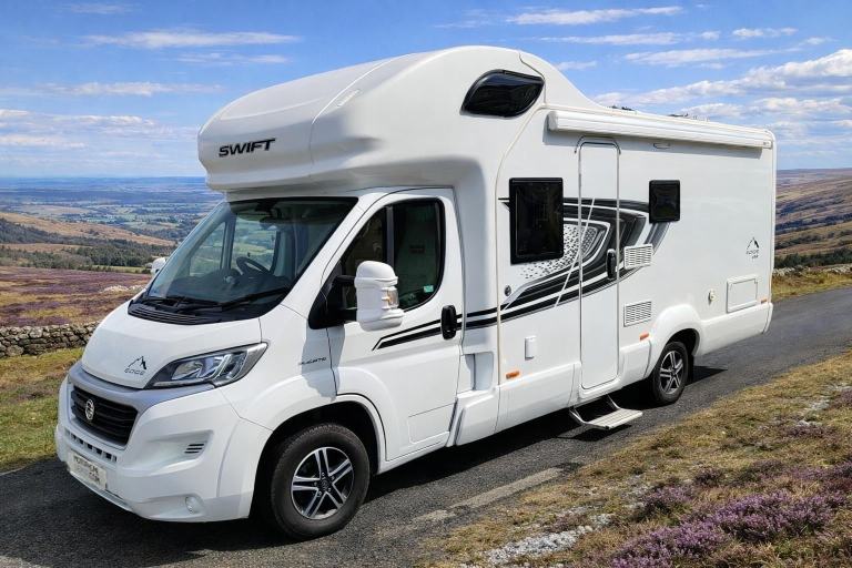 Swift Edge 494, 2021, 4 berth, rear fixed island bed motorhome for sale