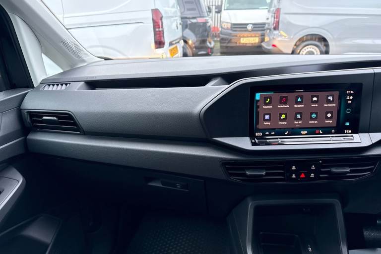 2025 Volkswagen Caddy C20 Cargo Commerce Pro Maxi 150 PS 1.5 TSI eHybrid 6sp DSG Van PETROL/ELECT...