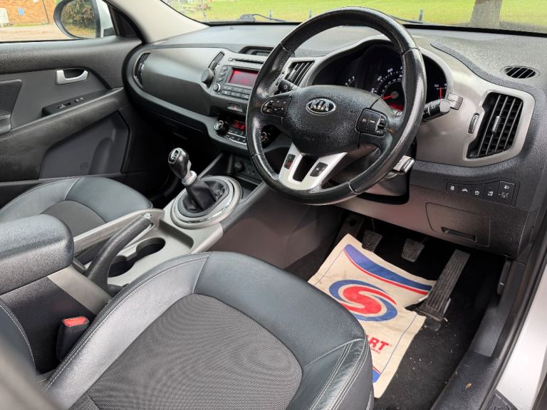 Kia, SPORTAGE, Estate, 2014, Manual, 1591 (cc), 5 doors