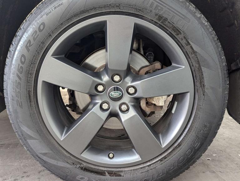 2021 Land Rover Defender 2.0 Defender SE Auto 4WD 5dr SUV Petrol Automatic