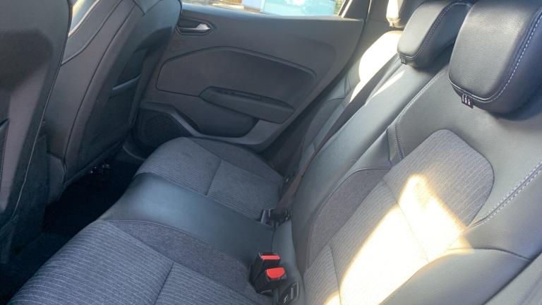 2021 Renault Clio 1.0 TCe S Edition Hatchback 5dr Petrol Manual Euro 6 (s/s) (90 ps) Hatchback Pe...