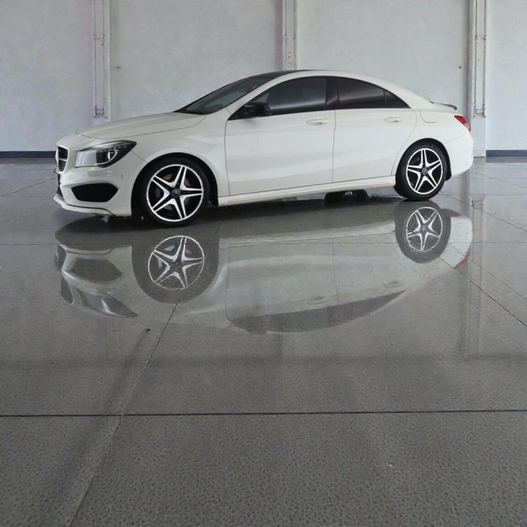 MERCEDES-BENZ CLA 2.1 CLA220 CDI AMG Sport 2015