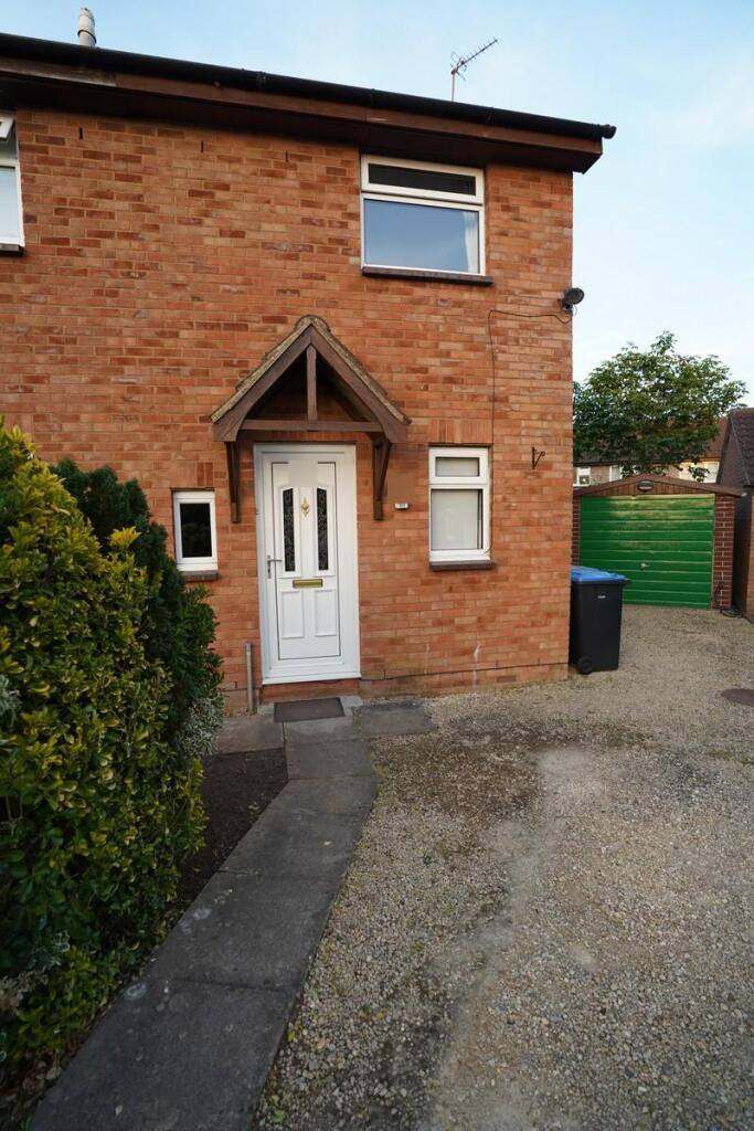 2 Bed Semi-Detached House with garage & lots of parking, Pewsham, Chippenham, SN15