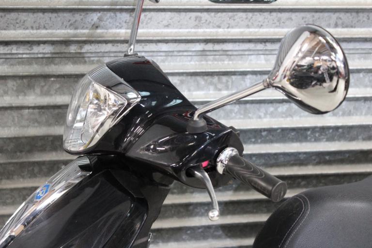 2023 23 PIAGGIO LIBERTY 50 MOPED SCOOTER 3547 MILES TRADE SALE NEW MOT LEARNER