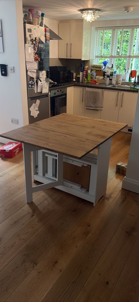 Foldable Dining Table and chairs - COLLECTION ONLYGood Condition