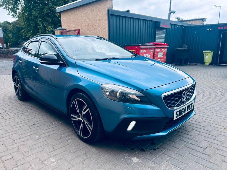 2014 Volvo V40 D2 Cross Country Lux 5dr HATCHBACK DIESEL Manual