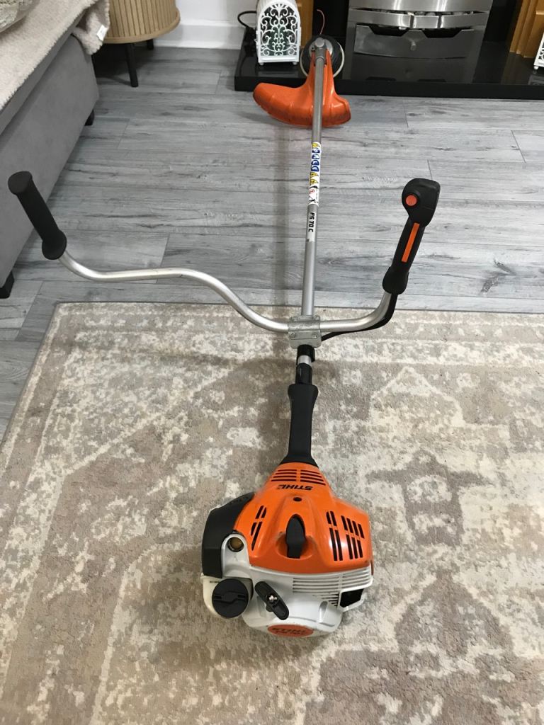 STIHL FS 70 C-E Brushcutter very good condition