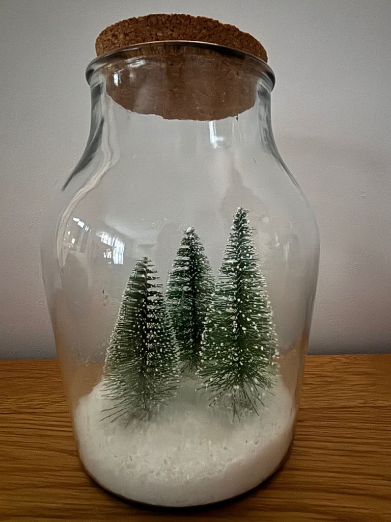 Glass Christmas decoration 