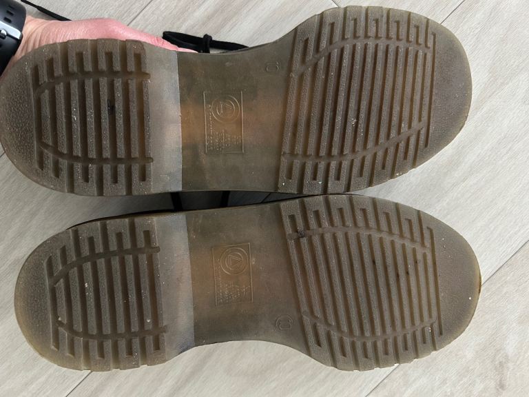 Mens black workwear size 10 reinforced toe shoes