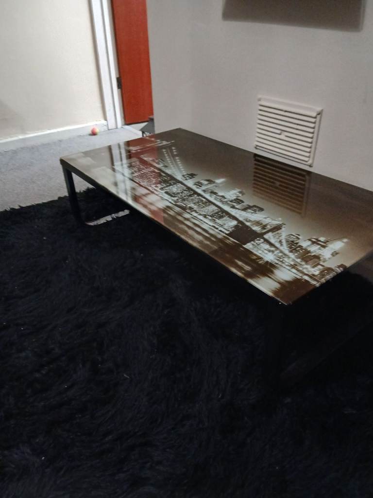 Coffee table 
