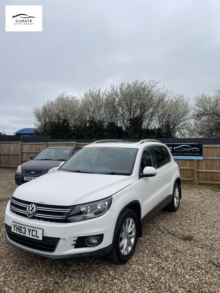 2013 Volkswagen Tiguan 2.0 TDi BlueMotion Tech SE 177 5dr ESTATE DIESEL Manual