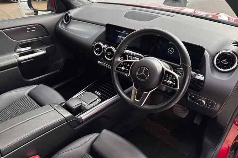 2021 Mercedes-Benz GLA GLA 200d Sport Executive 5dr Auto HATCHBACK DIESEL Automatic