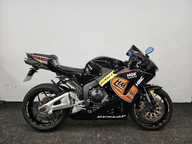 HONDA CBR600RR ** LOW MILEAGE - MICRON EXHAUST - TAIL TIDY **