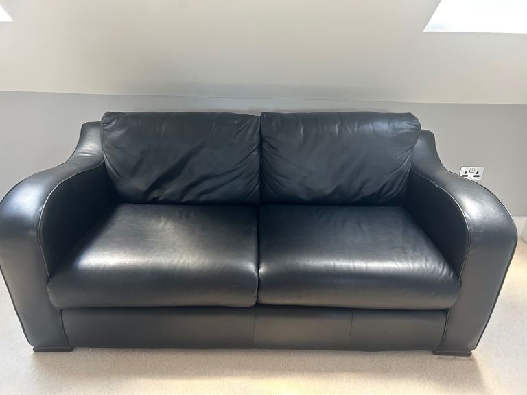 Black leather sofa 