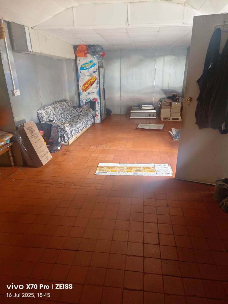 Cheap Takeaway business for sale ls5 