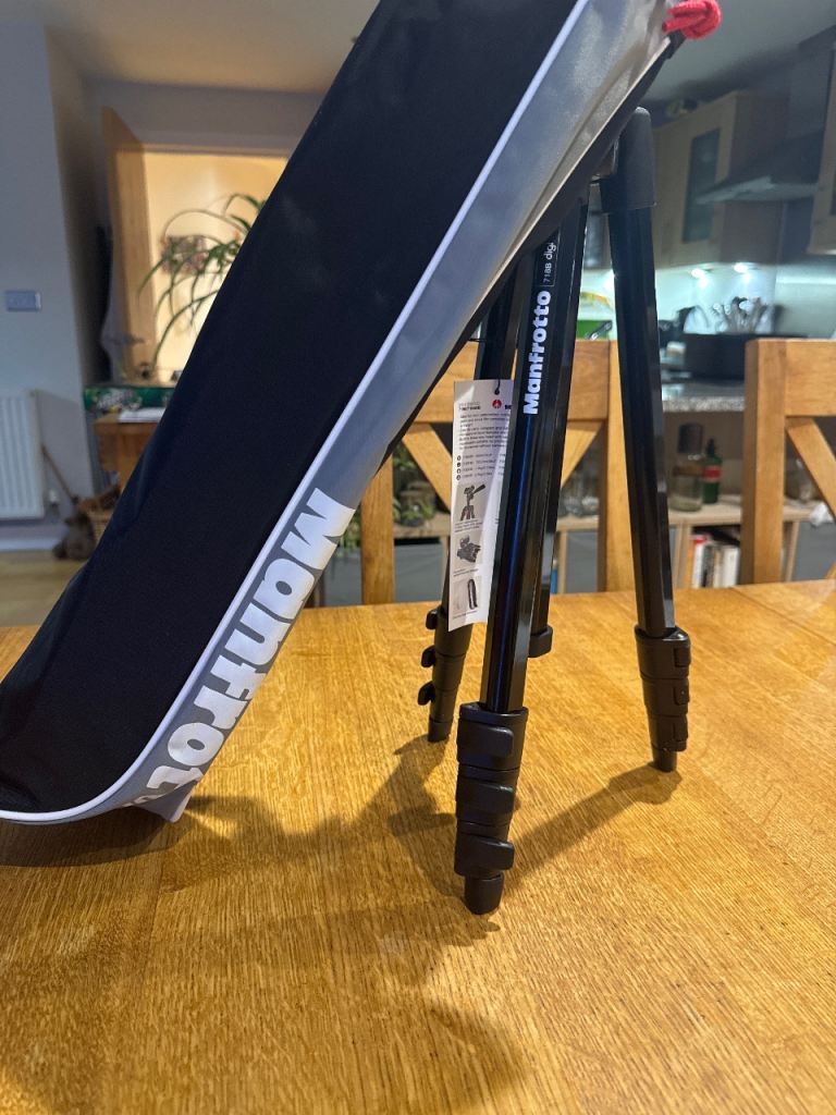 image for Manfrotto 718B Digi Tripod + Carry Case – Lightweight & Portable